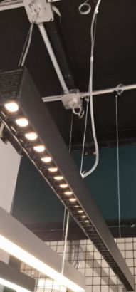 صورة لينير لايت مانع توهج جسم أسود إنارة أصفر 40 واط