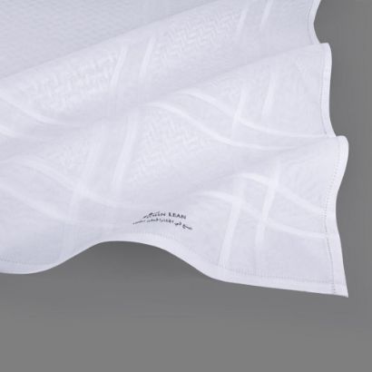 صورة شماغ البسام جون لين الأبيض