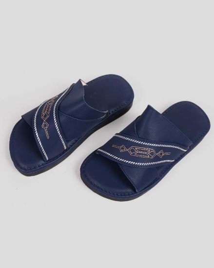 صورة حذاء ولادي شرقي