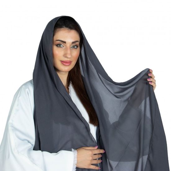 صورة طرحة نسائية ملونة