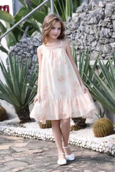 صورة فستان بناتي أنيق بيج علاقي