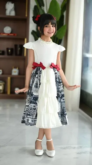 صورة فستان اطفال بناتي طبقات ناعم