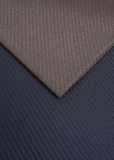 صورة قماش شتوي رجالي مقلم براند وايت لاين