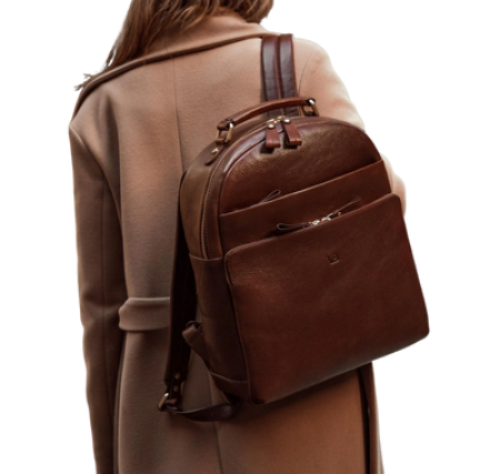 صورة لقسم حقائب ظهر