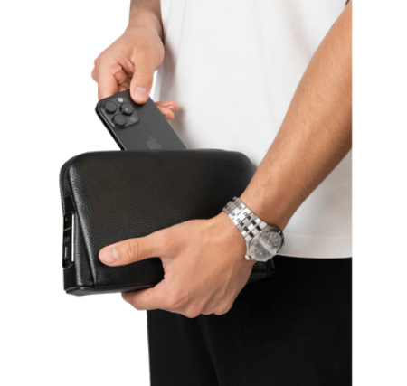 صورة لقسم محافظ & حقائب صغيرة