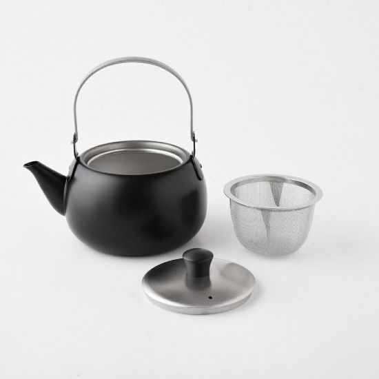 صورة إبريق ياباني من تاكي اسود بغطى فضي 500مل