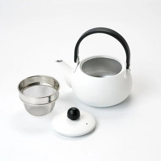 صورة إبريق ياباني من فوجيتا لون ابيض مطفي 500مل