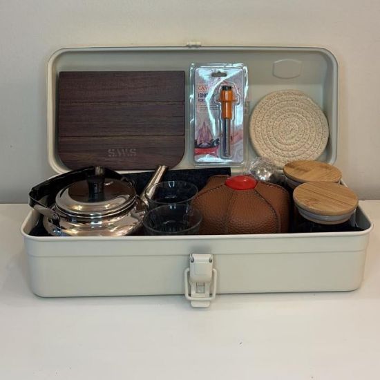 صورة صندوق عزبة مجمع مع أبريق استيل مقبض اسود 700م