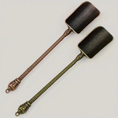 صورة ملعقة شاي نمط قديم