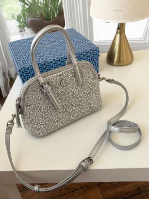 صورة حقيبة توري بورش (Tory Burch)